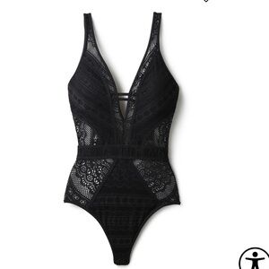 BECCA ‘Show & Tell’ One-Piece Swimsuit